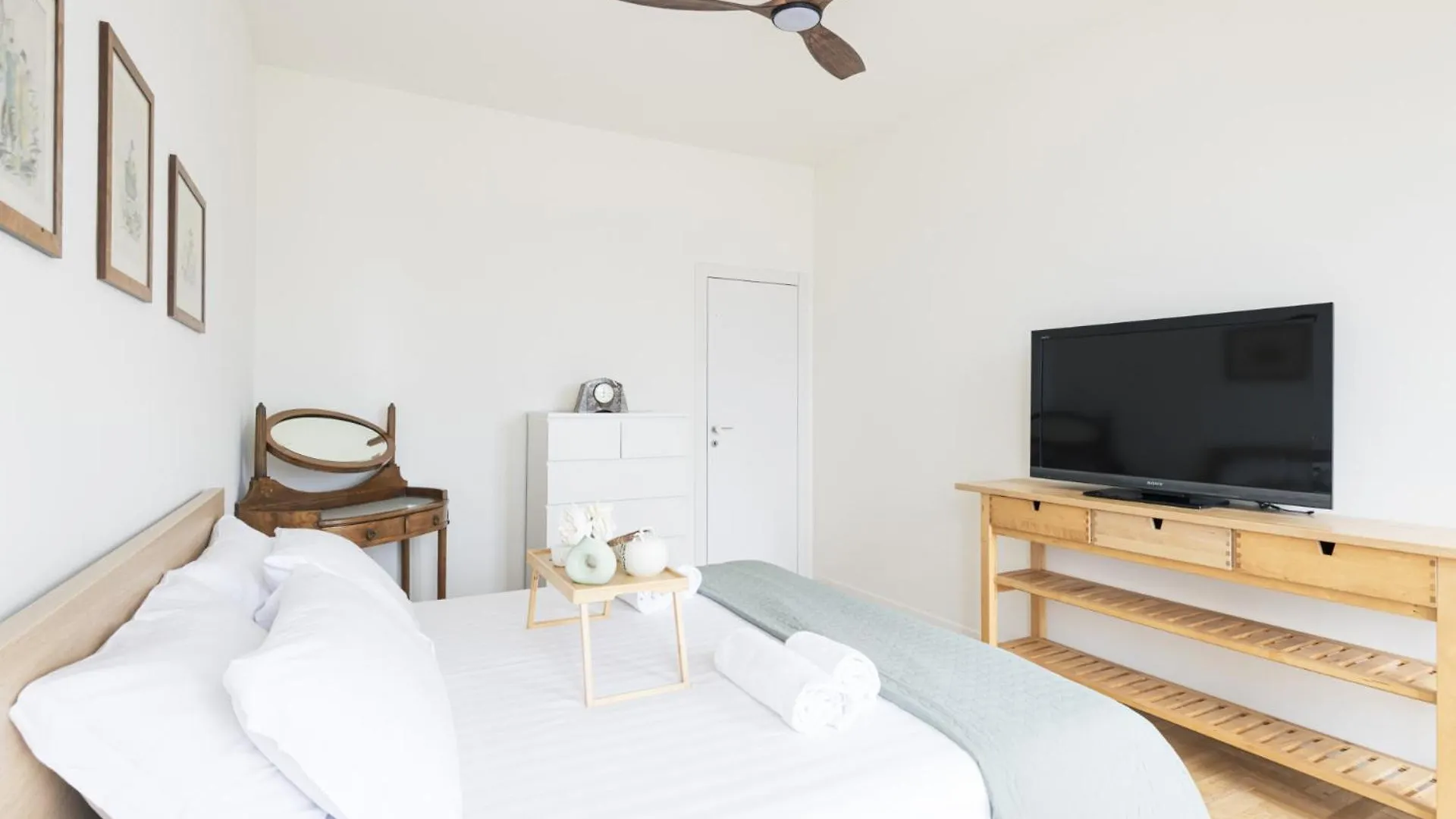 Apartament Easylife - Residenza Con Stile Vicino Ai Navigli Mediolan 0*,  Włochy